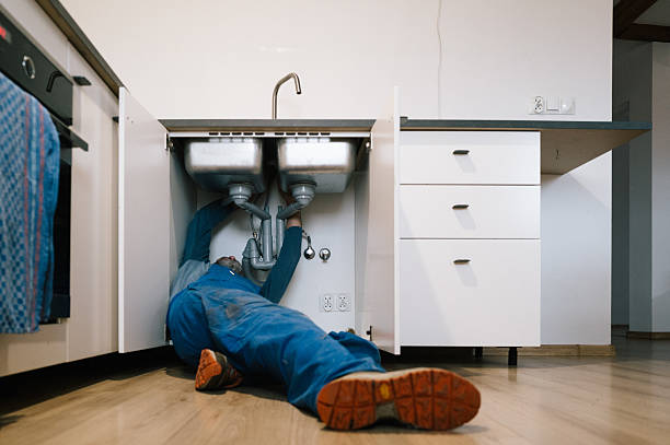 Professional Drain Cleaning technician working in Kensington, CT